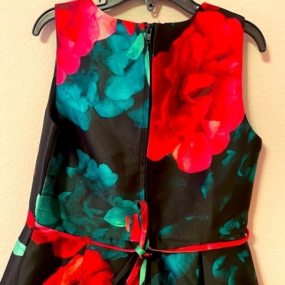 𝅺XTRAORDINARY Girl’s Floral Print Dress Size 10 - Picture 10 of 10